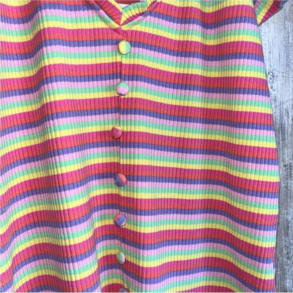 NWT THML Rainbow Ribbed Faux Button Stretch Blouse Women’s - Picture 3 of 4